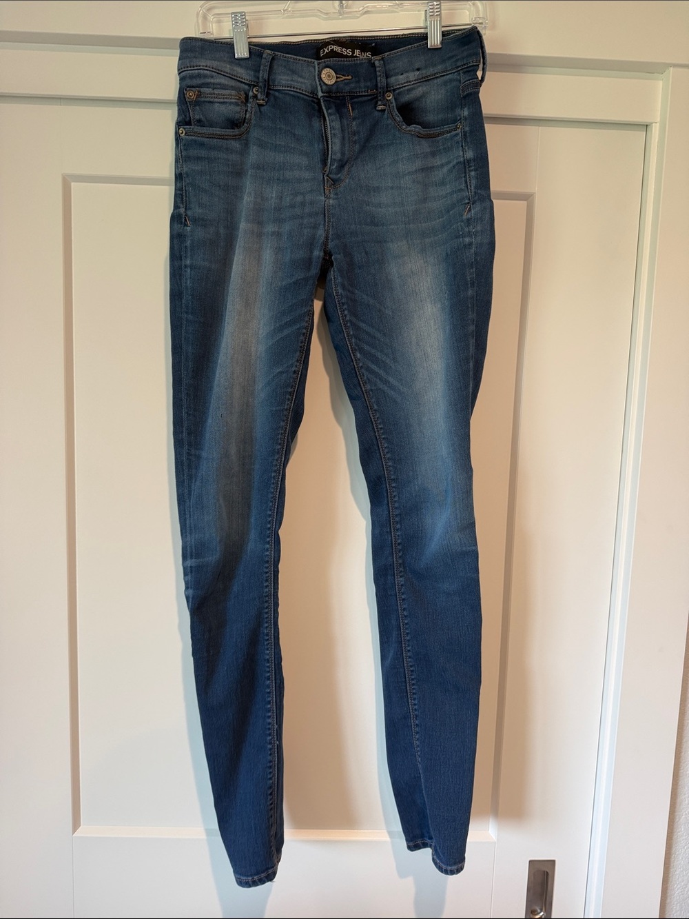 Express Supersoft Legging Midrise Jeans in Blue Wash